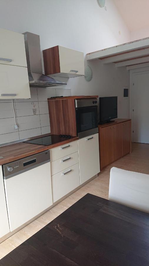 Apartment Matej & Irena Cres